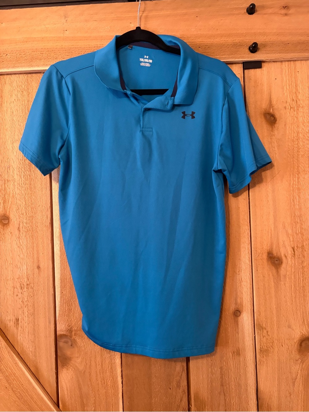 Under Armour boys Polo Shirt